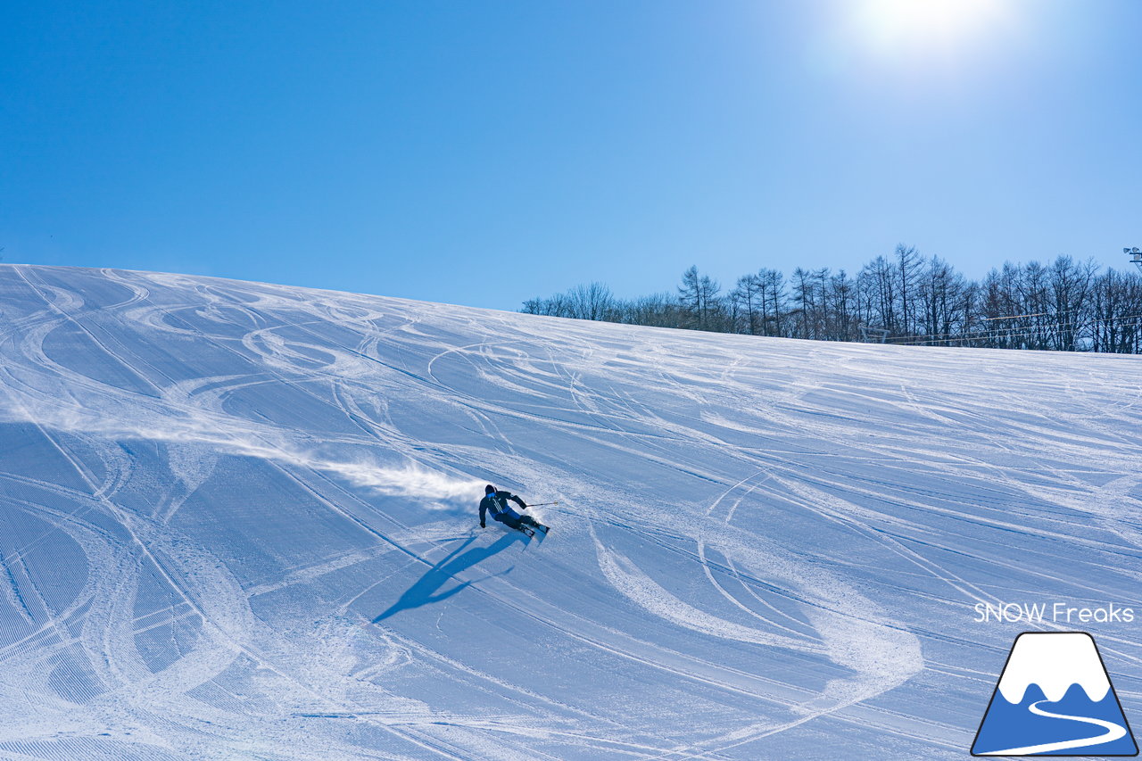 幕別町白銀台スキー場｜広大な十勝平野の向こうには、北海道の背骨・日高山脈。大地のスケール感が違う、ロケーション抜群のローカルスキー場へ(^^)/